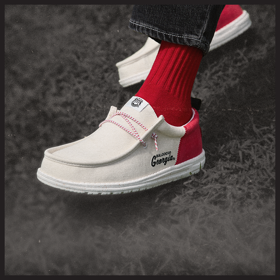 Wally Funk Georgia Bulldogs - Varsity Red/Chalk - Image 12